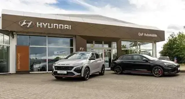 Gebraucht Hyundai Santa Fe Premium 200 PS (147 kW) 2020 Phantom black / mic SUV