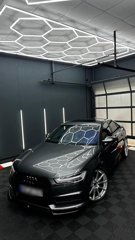 Grau Gebraucht 2016 Audi S6 Limousine | 29.999 € (Superpreis) - Bild 1/4