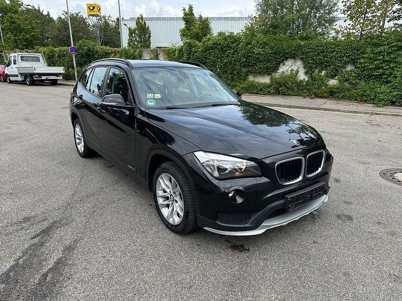 Schwarz Gebraucht 2014 BMW X1 SUV | 8.499 € (Guter Preis) - Bild 1/4
