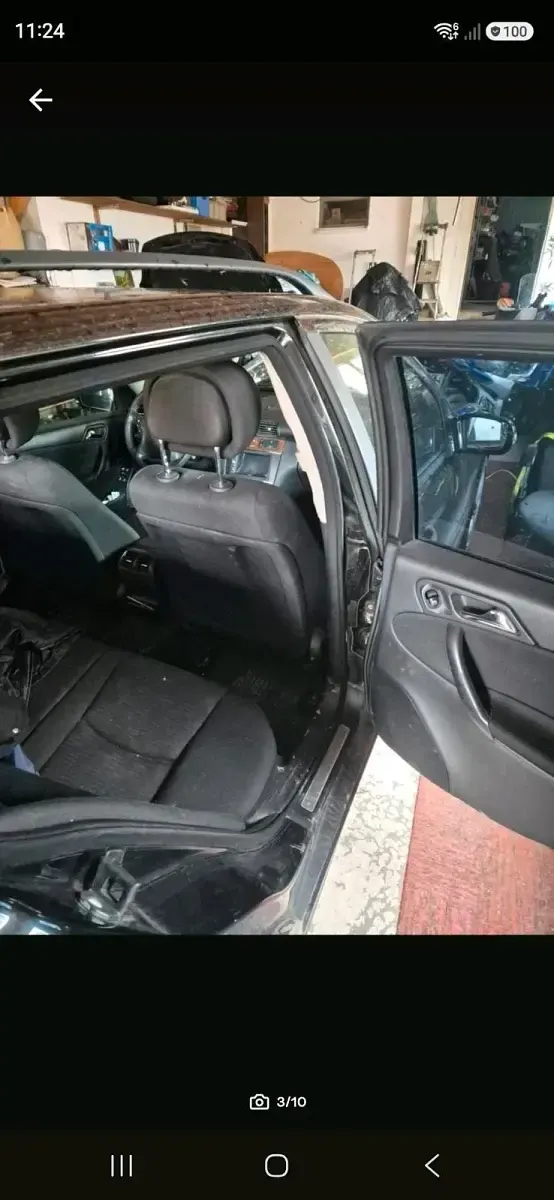 Gebraucht Mercedes 220 143 PS (105 kW) 2005 Schwarz Kombi