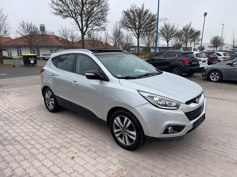 Gebraucht Hyundai ix35 136 PS (100 kW) 2016 Silber SUV