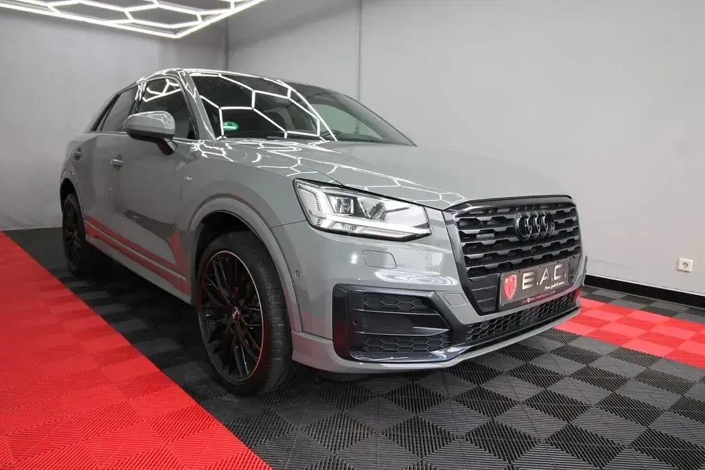 Używany Audi Q2 S-Line 190 KM (139 kW) 2019 Szary SUV