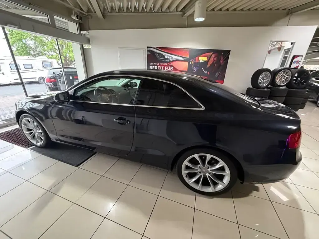 Second-hand Audi A5 Sport 245 CP (180 kW) 2014 Albastru Coupe