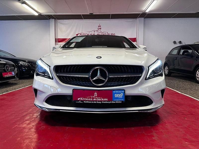 Gebraucht Mercedes CLA250 211 PS (155 kW) 2018 Weiß Limousine