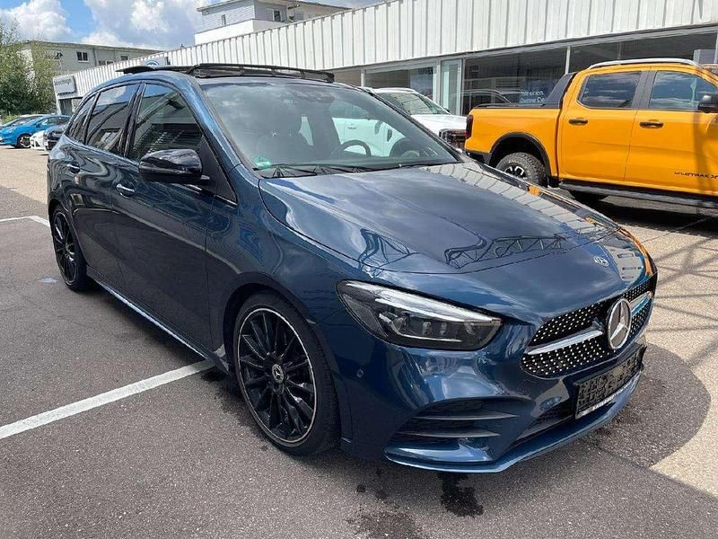 Gebraucht Mercedes B220 190 PS (139 kW) 2020 Denimblau  metalliclack Van / Kleinbus