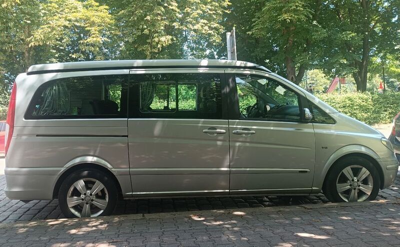 Silber Gebraucht 2006 Mercedes Viano Marco Polo Van / Kleinbus | 19.500 € - Bild 1/4