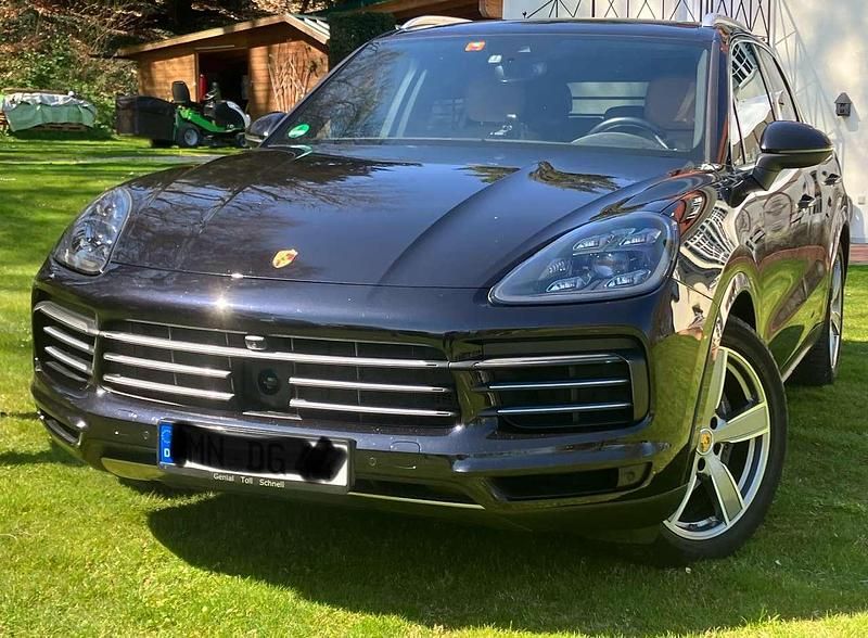 Second-hand Porsche Cayenne 340 CP (250 kW) 2020 Negru SUV