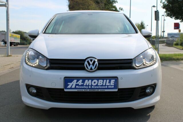 Weiß Gebraucht 2011 VW Golf VI Highline Limousine | 9.499 € (Teuer) - Bild 1/4