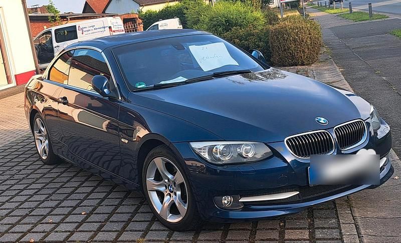 Blau Gebraucht 2011 BMW 325 Cabriolet Cabrio | 16.499 € (Teuer) - Bild 1/4
