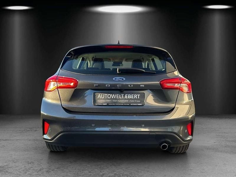 Second-hand Ford Focus Titanium 150 CP (110 kW) 2020 Gri Berlinǎ