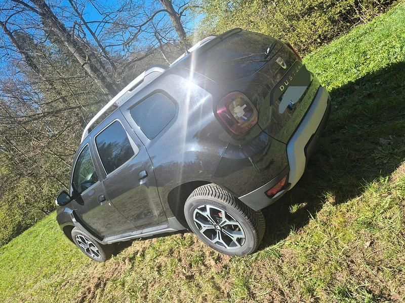 Gebraucht Dacia Duster 100 PS (73 kW) 2021 Schwarz SUV