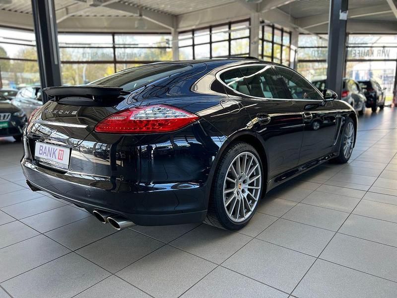 Gebraucht Porsche Panamera 4S 400 PS (294 kW) 2012 Schwarz Limousine