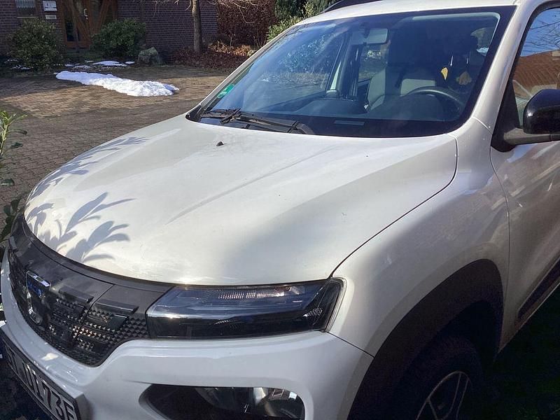 Gebraucht Dacia Spring Essentiel 33 kW (45 PS) 2022 Weiß Kleinwagen