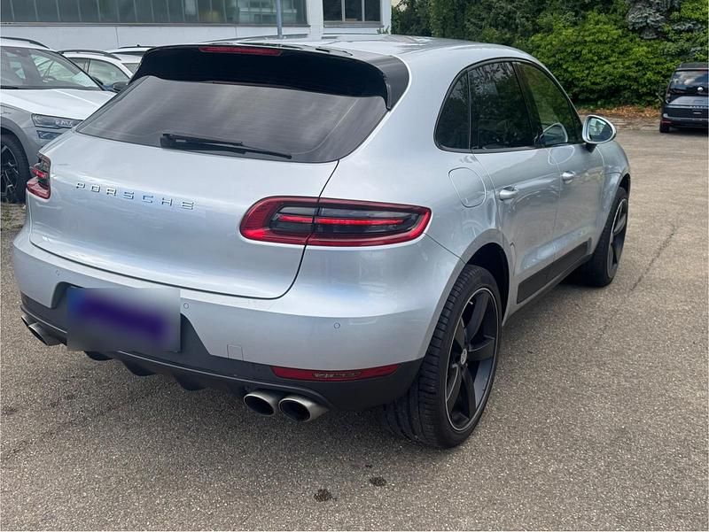 Gebraucht Porsche Macan S 258 PS (189 kW) 2016 Silber SUV