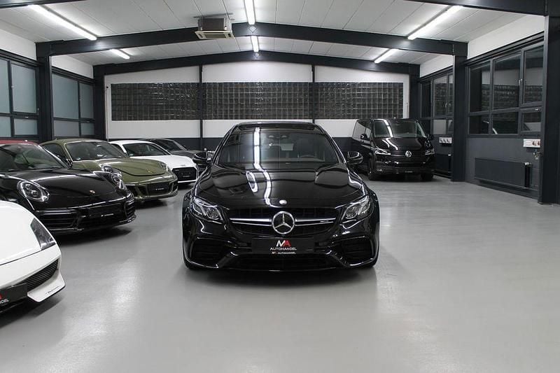 Gebraucht Mercedes E63S AMG AMG 612 PS (450 kW) 2019 Schwarz Limousine