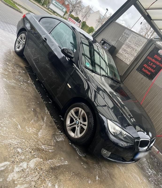 Gebraucht BMW 320 Sport Line 170 PS (125 kW) 2008 Schwarz Coupé