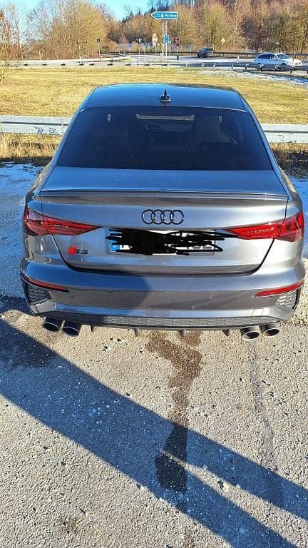Gebraucht Audi S3 Ambiente 310 PS (228 kW) 2022 Grau Limousine