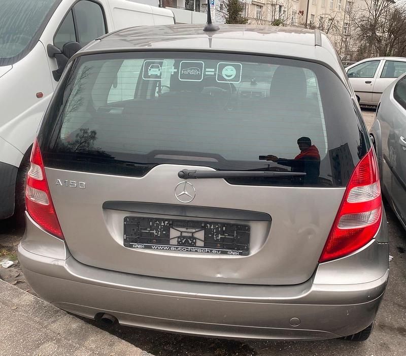 Gebraucht Mercedes A150 95 PS (69 kW) 2006 Grau Kleinwagen