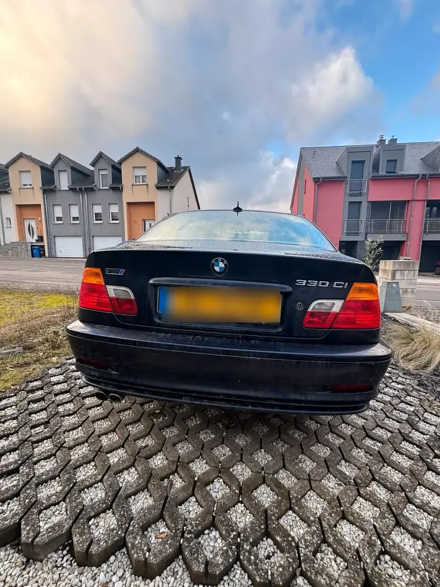 Używany BMW 330 231 KM (169 kW) 2001 Niebieski Coupe