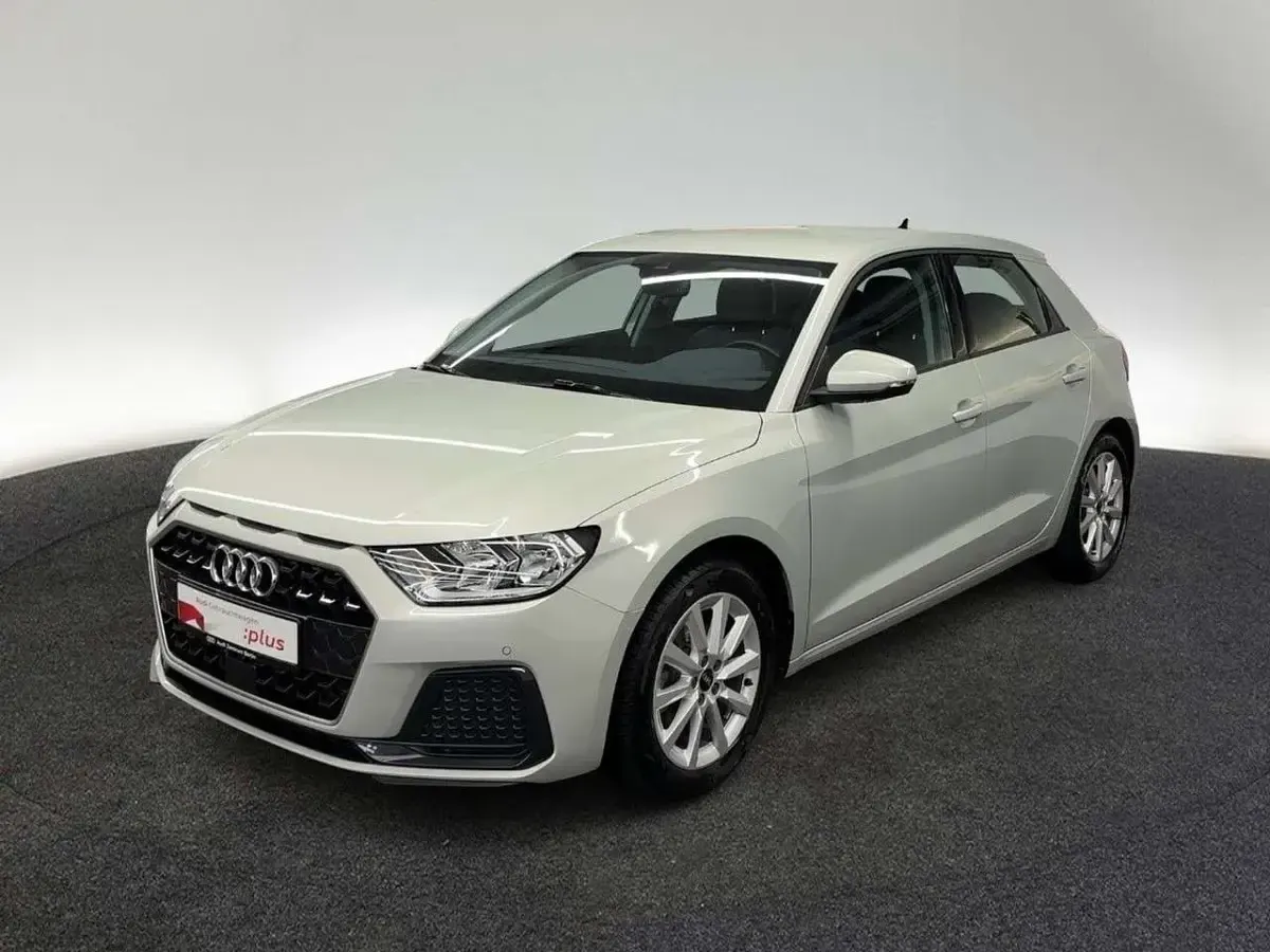 Gebraucht Audi A1 Advanced Plus 110 PS (80 kW) 2023 Tausilber metallic SUV