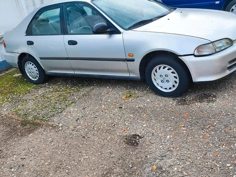 Gebraucht Honda Civic 90 PS (66 kW) 1992 Silber Limousine
