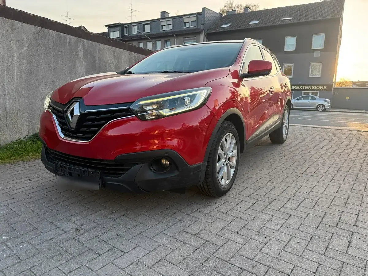Gebraucht Renault Kadjar 132 PS (97 kW) 2018 Rot SUV