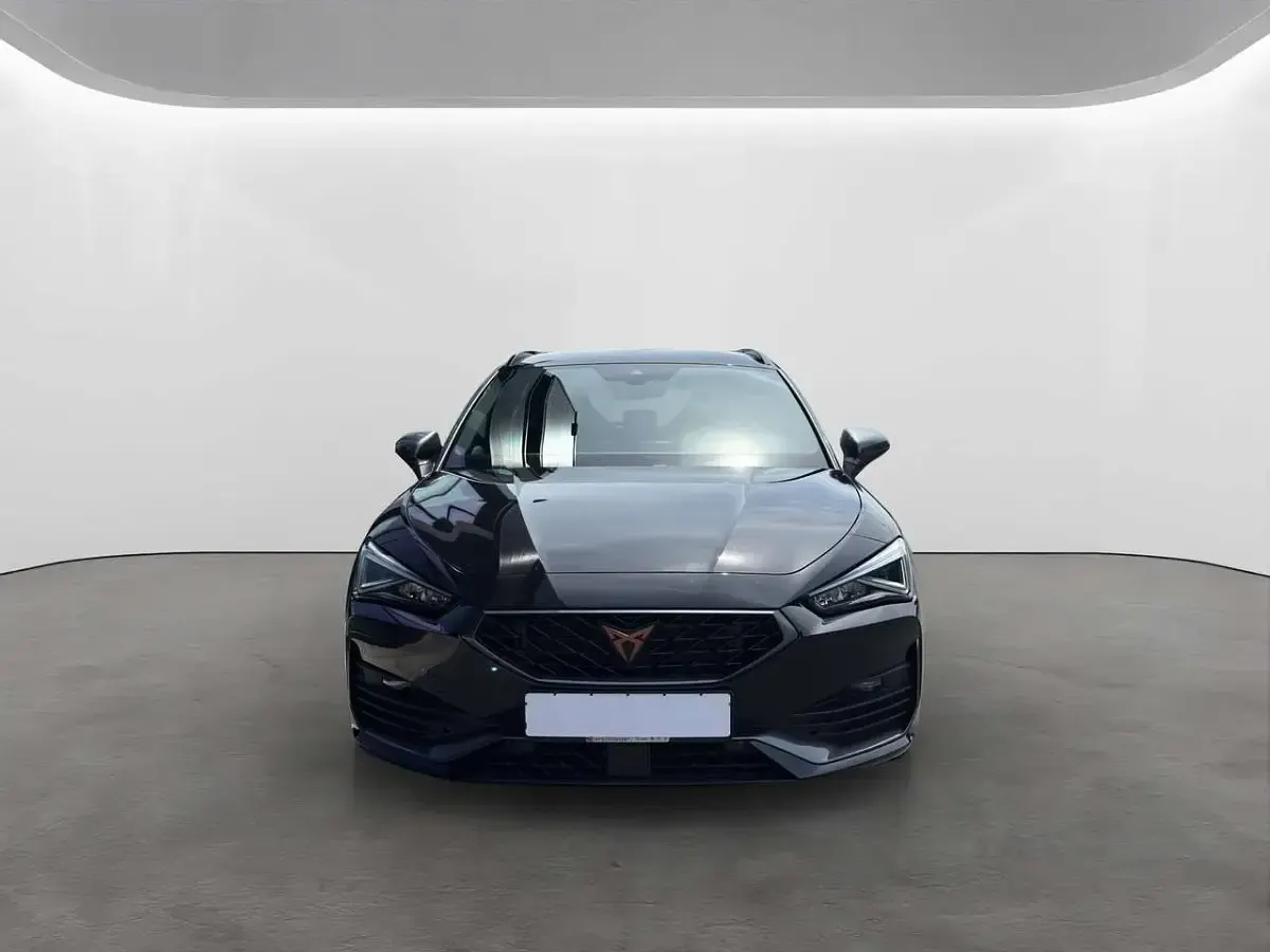 Gebraucht Cupra Leon VZ 245 PS (180 kW) 2024 Schwarz Kombi