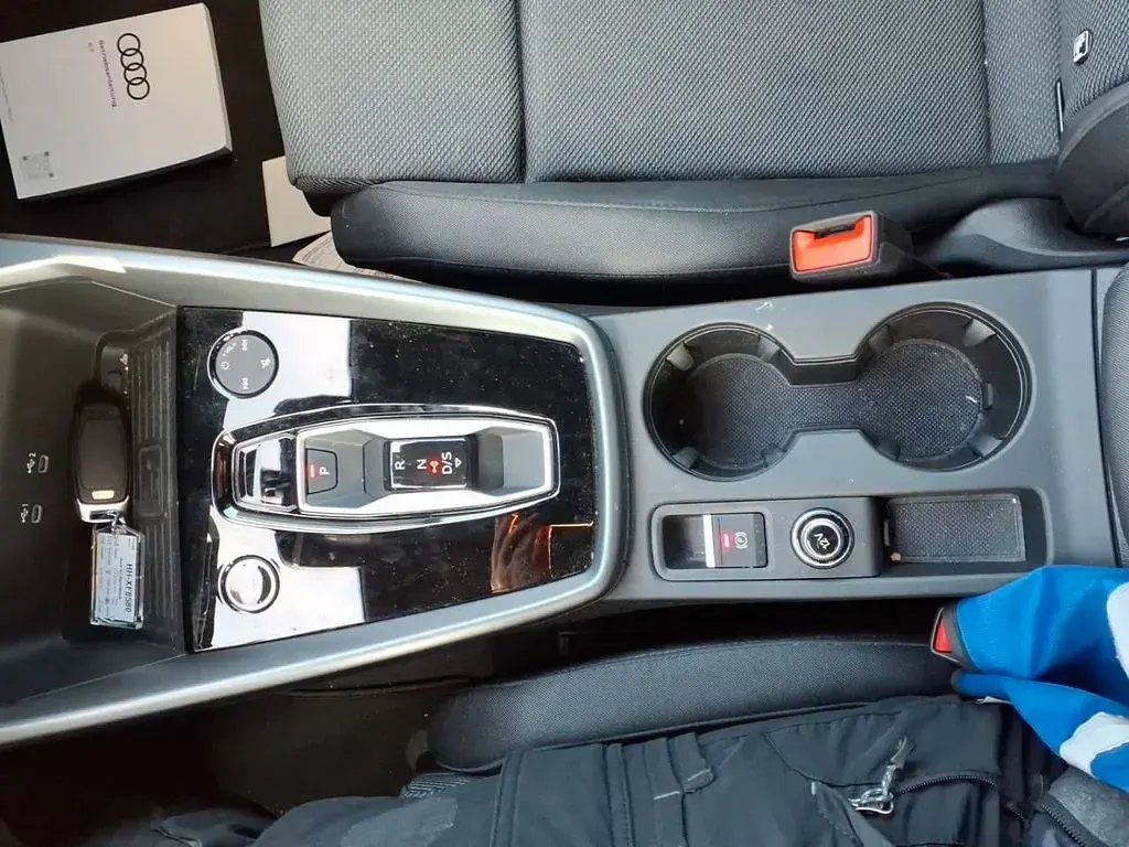 Gebraucht Audi A3 Comfort 150 PS (110 kW) 2025 Mythosschwarz metallic Limousine