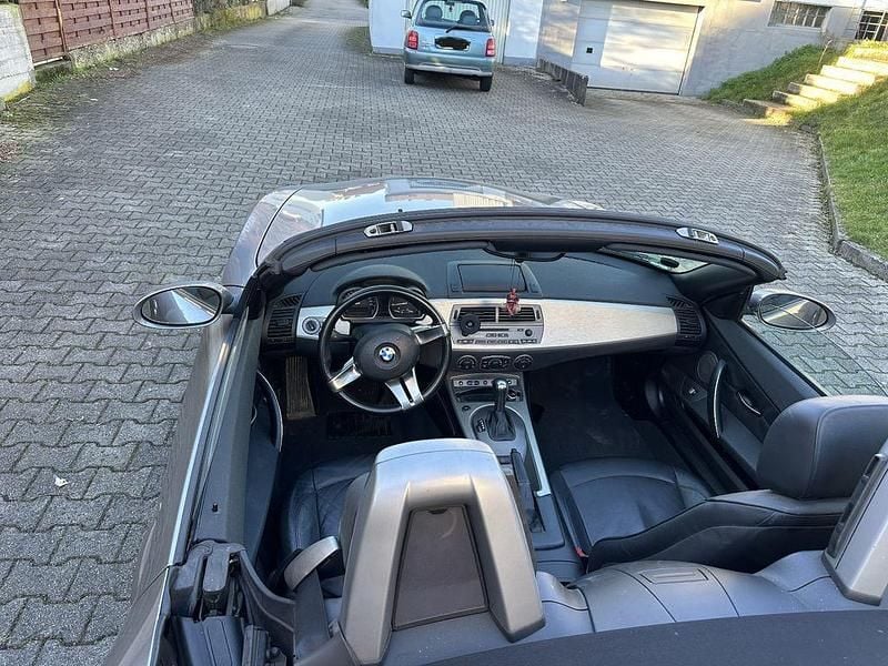 Gebraucht BMW Z4 Sport Line 231 PS (169 kW) 2004 Grau Cabrio