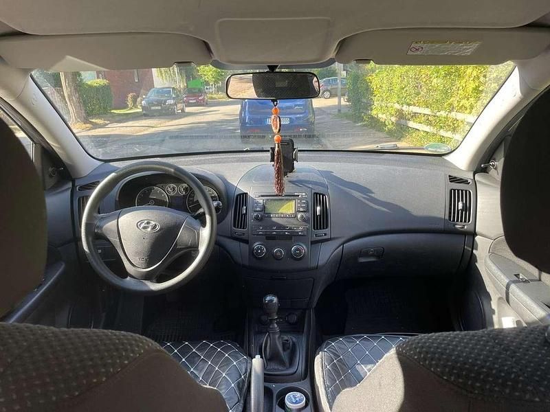 Gebraucht Hyundai i30 Edition+ 109 PS (80 kW) 2010 Kombi