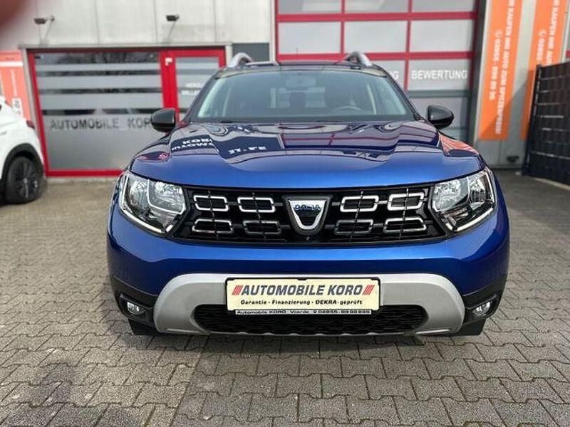 Gebraucht Dacia Duster Celebration 101 PS (74 kW) 2020 Blau SUV