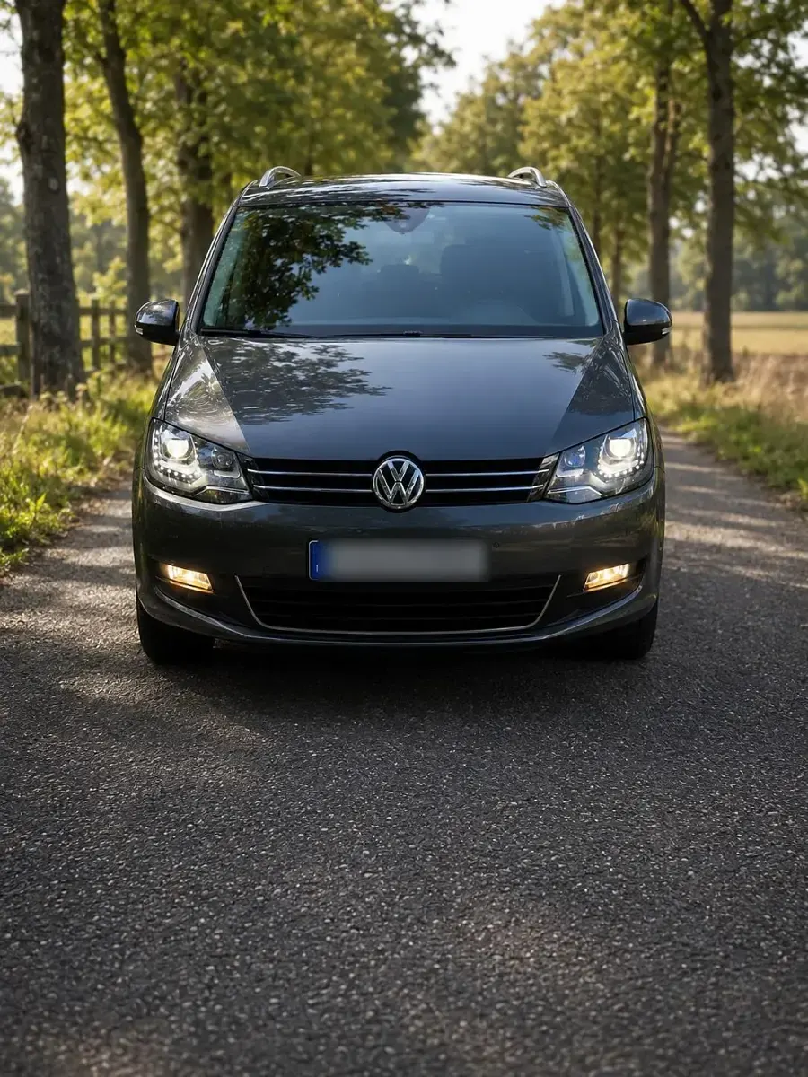 Gebraucht VW Sharan Allstar 184 PS (135 kW) 2016 Grau Van / Kleinbus