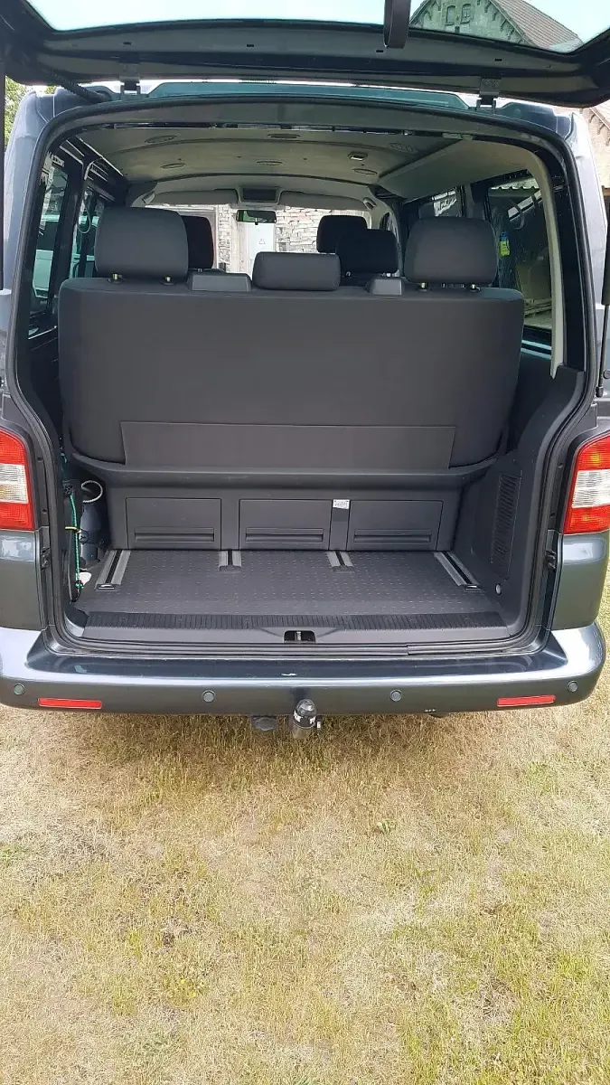 Gebraucht VW Multivan Startline 133 PS (97 kW) 2008 Grau Van / Kleinbus