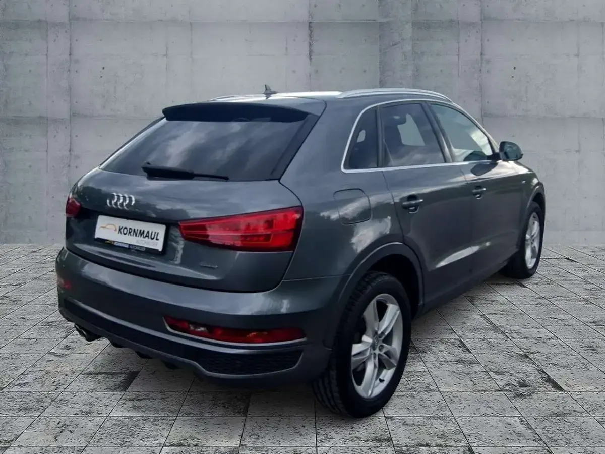 Gebraucht Audi Q3 Sport 150 PS (110 kW) 2018 Monsungrau metallic, monsungra SUV
