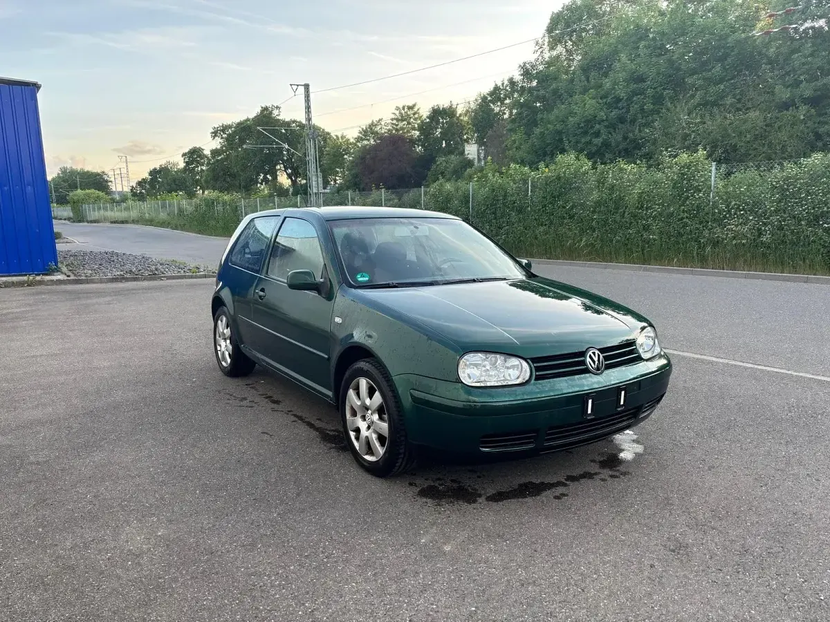 Gebraucht VW Golf IV 104 PS (76 kW) 2003 Grün Kleinwagen