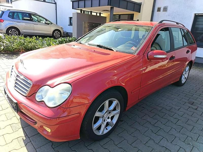 Gebraucht Mercedes C180 143 PS (105 kW) 2005 Feueropal  unilack Kombi