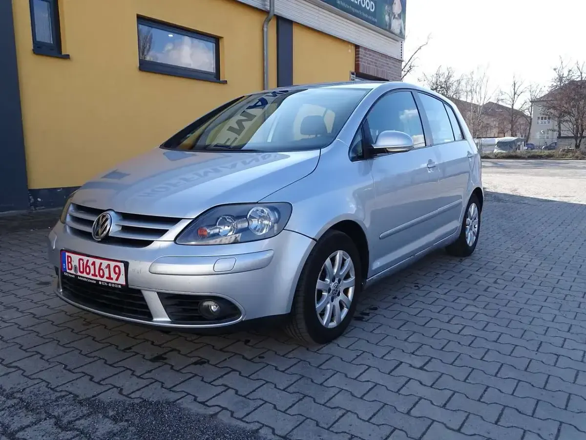 Gebraucht VW Golf IV Comfortline 105 PS (77 kW) 2006 Reflexsilber metallic Kleinwagen