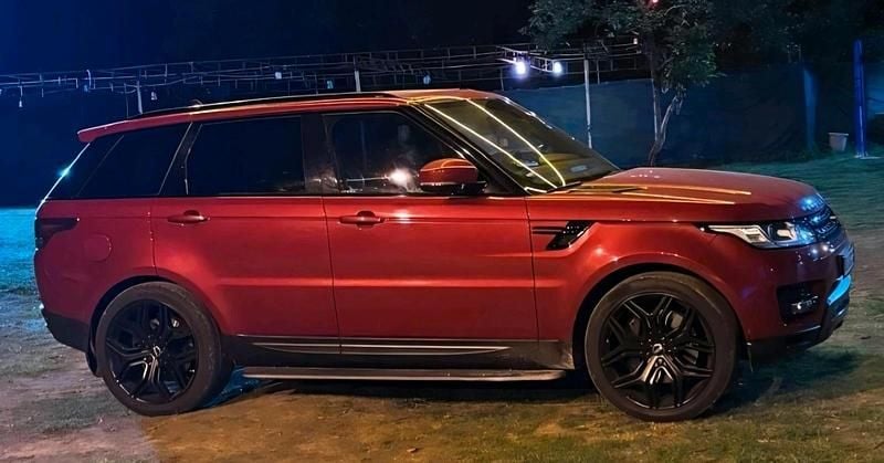 Używany Land Rover Range Rover 306 KM (225 kW) 2016 Czerwony SUV