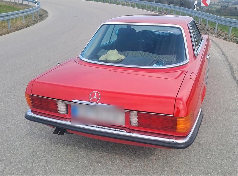 Gebraucht Mercedes SLC280 177 PS (130 kW) 1978 Rot Coupé