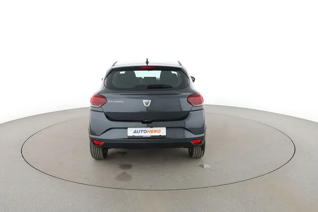 Gebraucht Dacia Sandero Comfort 91 PS (66 kW) 2021 Grau Limousine