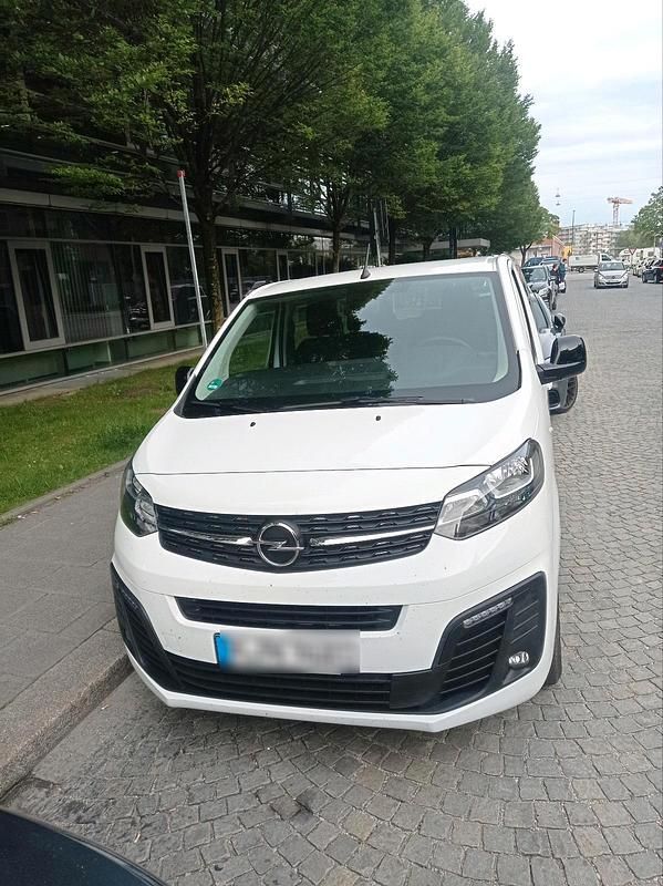 Weiß Gebraucht 2022 Opel Vivaro Van / Kleinbus | 23.000 € (Fairer Preis) - Bild 1/4