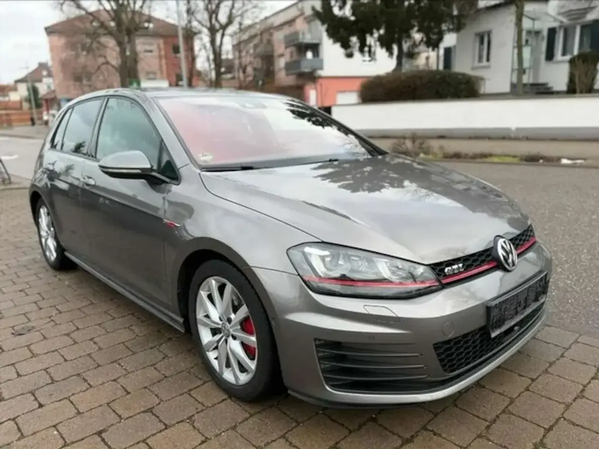 Gebraucht VW Golf VII GTI 300 PS (220 kW) 2014 Grau Limousine