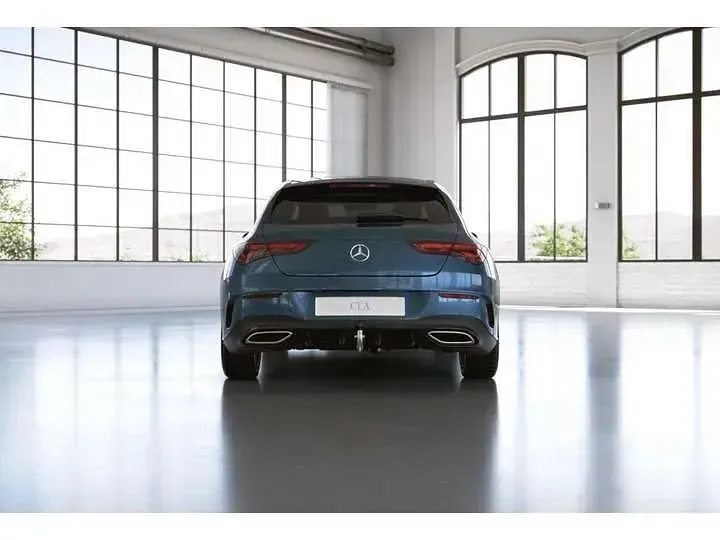 Gebraucht Mercedes CLA200 AMG line 163 PS (119 kW) 2021 Blau Coupé