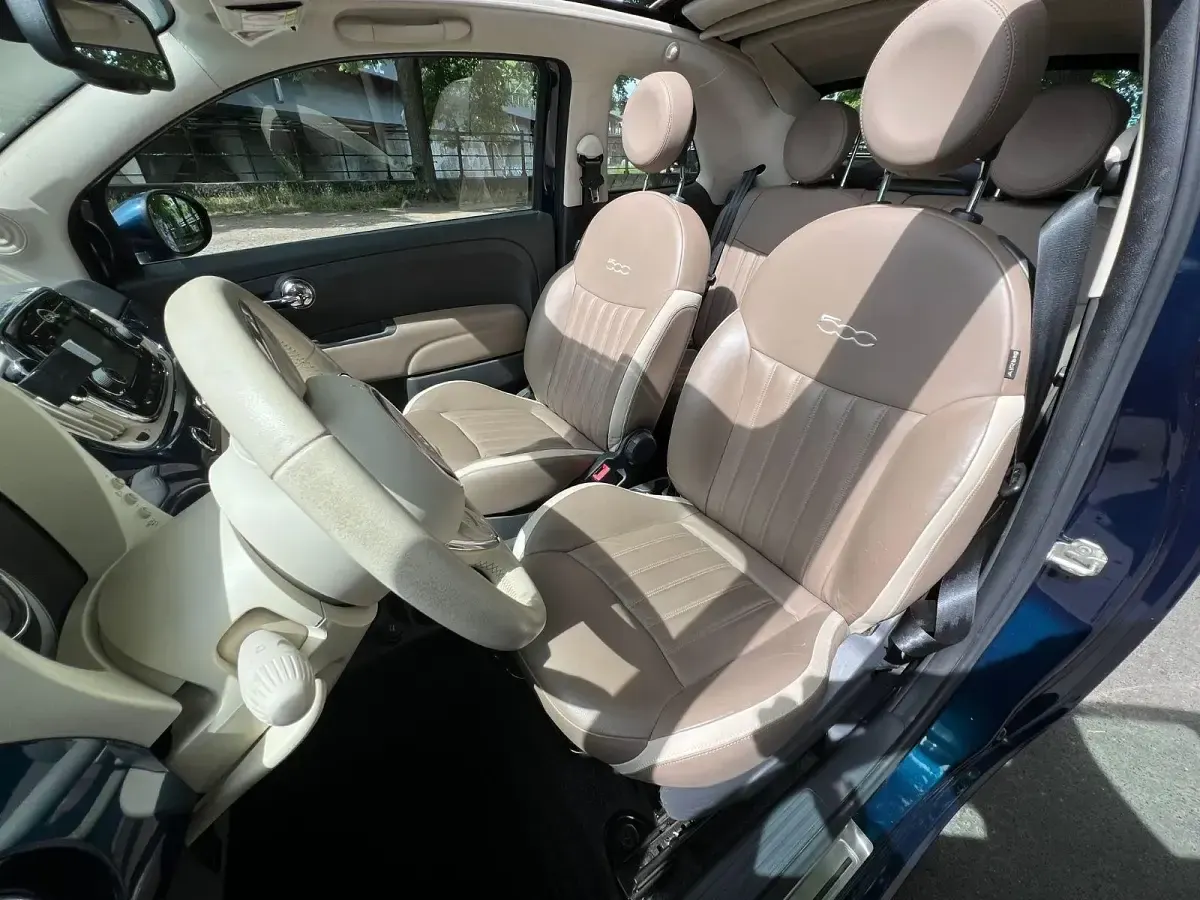 Gebraucht Fiat 500C Lounge 86 PS (63 kW) 2016 Blau Cabrio