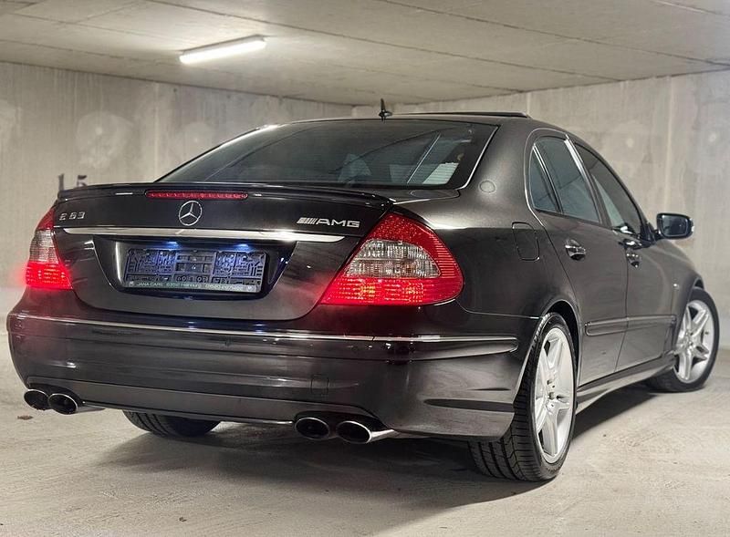 Gebraucht Mercedes E63 AMG AMG 514 PS (378 kW) 2006 Schwarz Limousine