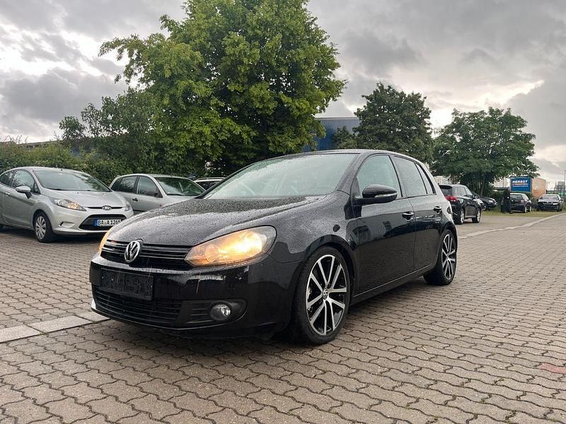 Schwarz Gebraucht 2012 VW Golf VII Limousine | 9.600 € (Fairer Preis) - Bild 1/4