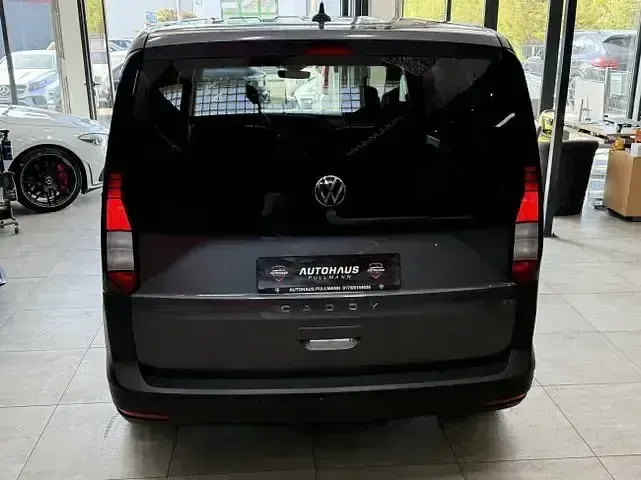 Gebraucht VW Caddy 75 PS (55 kW) 2021 Indiumgrau metallic Van / Kleinbus