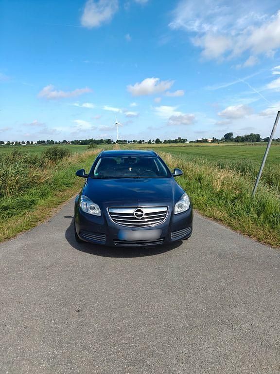 Gebraucht Opel Insignia 131 PS (96 kW) 2010 Blau Kombi