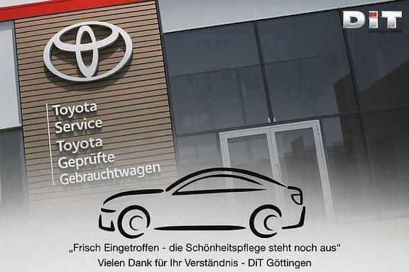 Gebraucht Toyota Yaris Hybrid Basis 116 PS (85 kW) 2021 Marlingrau metallic, dach tokio fusion Limousine