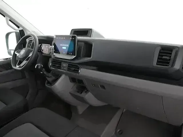 Używany VW Crafter 140 KM (102 kW) 2024 Szary Van